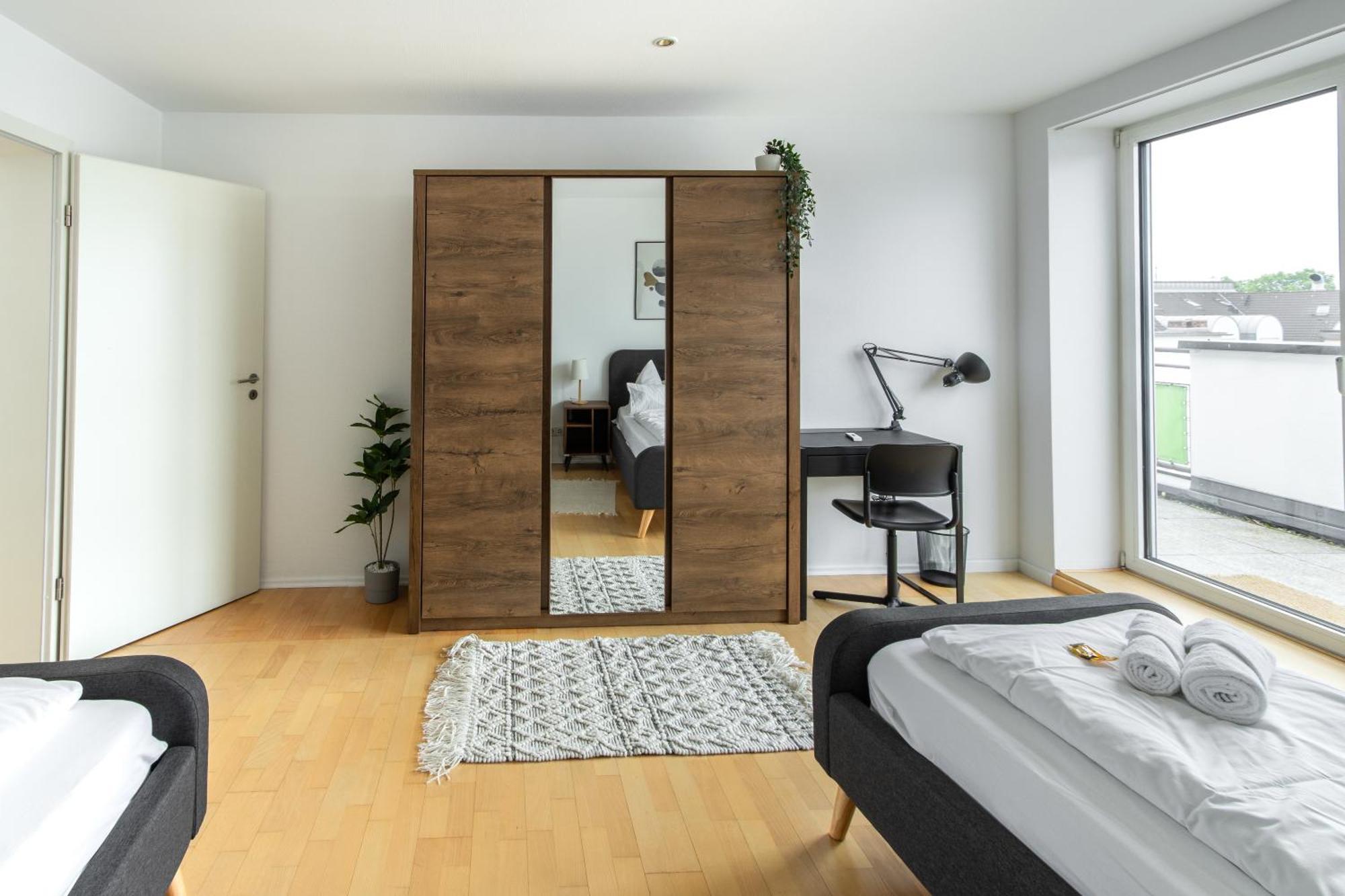 Penthouse-Maisonette - City Center, Highspeed Internet, Garage Worms Eksteriør bilde
